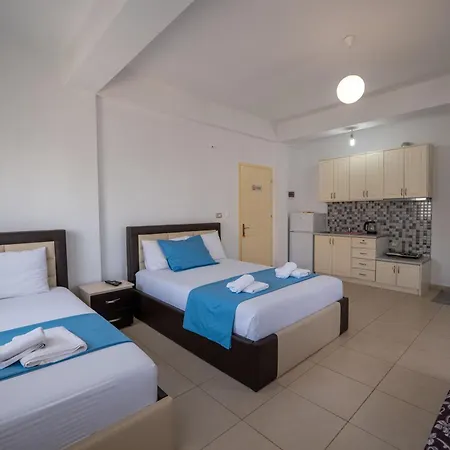 Ylli Gjika Guest house *