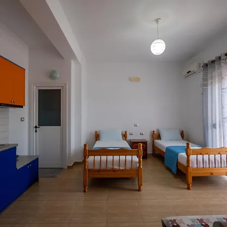 Ylli Gjika Guest house Ksamil