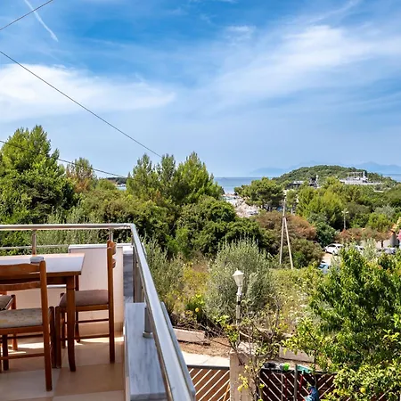 Ylli Gjika Guest house Ksamil