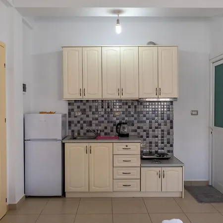 Guest house Ylli Gjika Ksamil